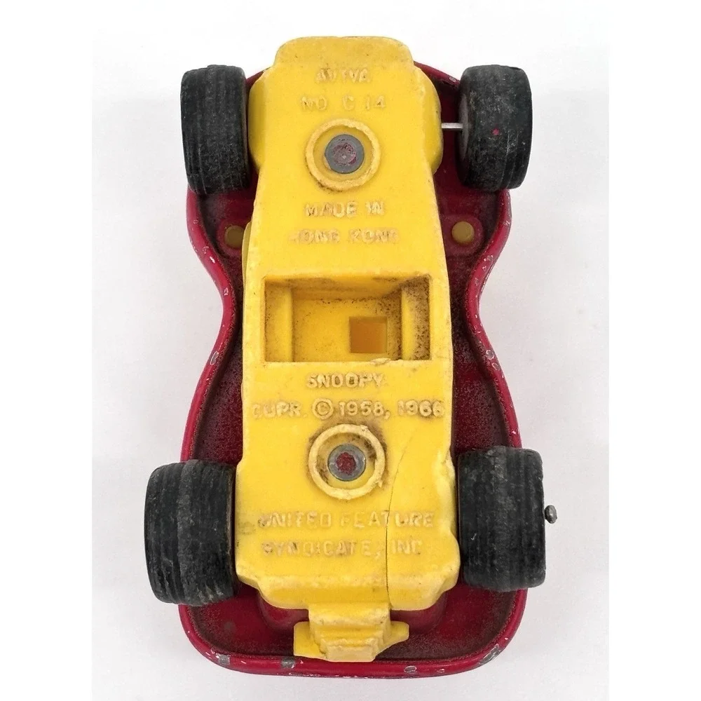 Vintage Aviva Peanuts Snoopy C14 Sky Buggy Red Yellow Hong Kong Diecast
